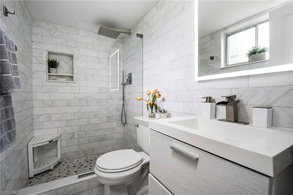 766 Central AVE # 112, NAPLES FL 34102-12