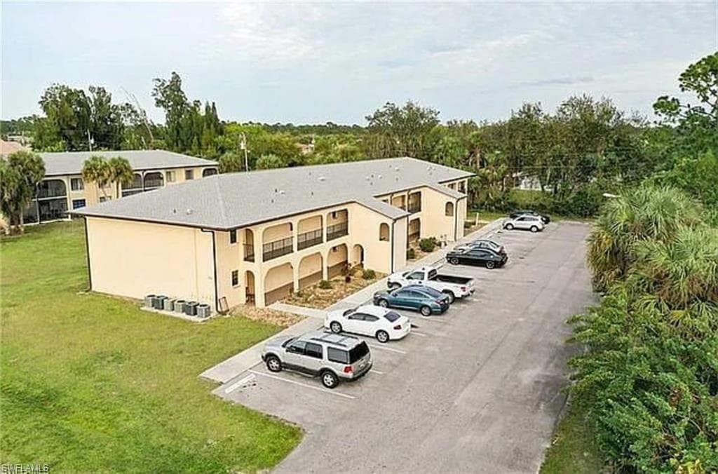 606 Gerald AVE # 111, LEHIGH ACRES FL 33936-4