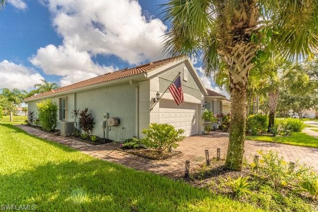 8459 Benelli CT, NAPLES FL 34114-43