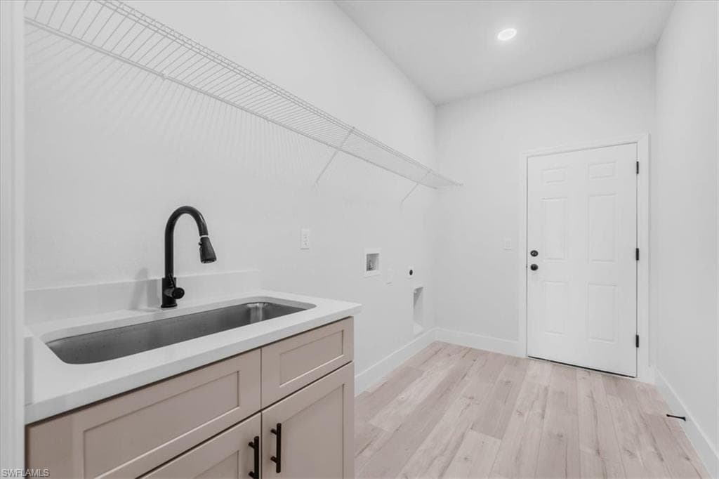 4859 San Ignacio DR, SEBRING FL 33872-33