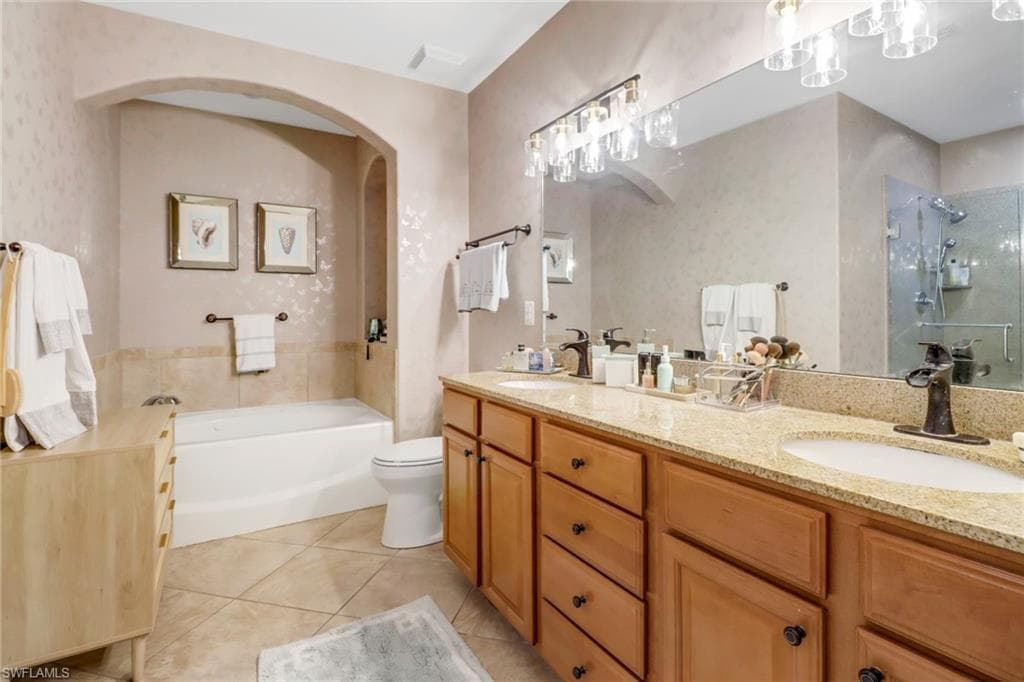 1326 Corso Palermo CT # 3, NAPLES FL 34105-14