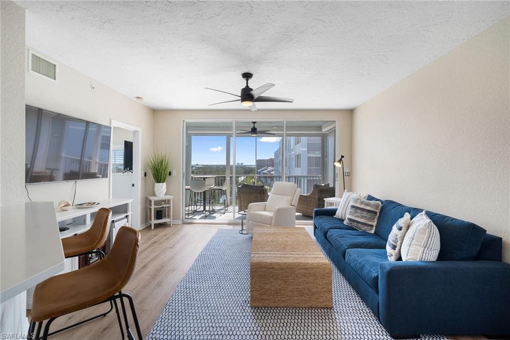 22748 Island Pines WAY # 403, FORT MYERS BEACH FL 33931-11