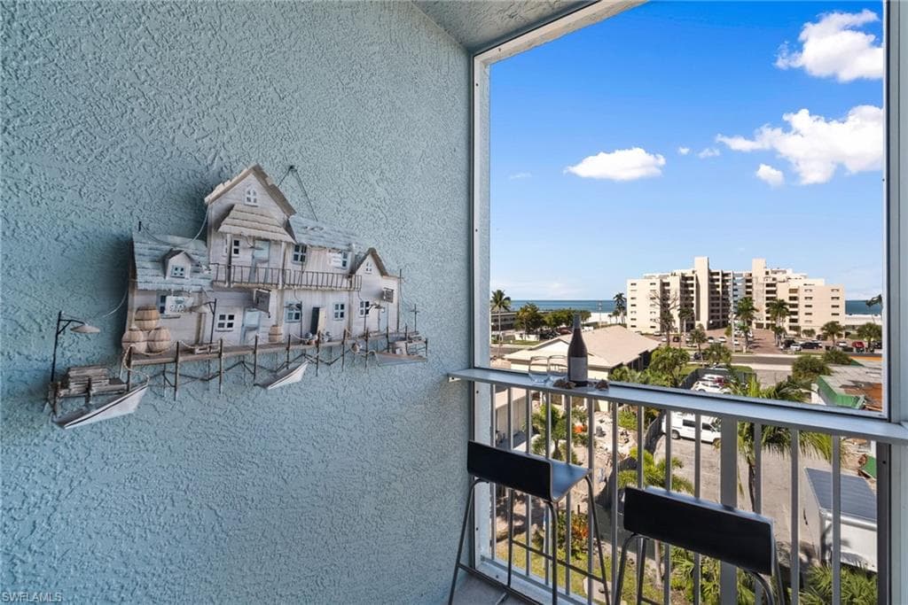 22748 Island Pines WAY # 403, FORT MYERS BEACH FL 33931-33