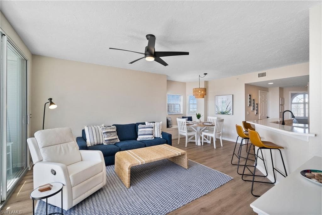 22748 Island Pines WAY # 403, FORT MYERS BEACH FL 33931-20