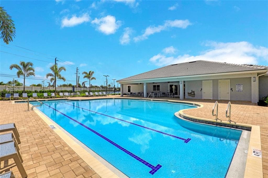 1116 Rolling Brook LN, NAPLES FL 34114-20