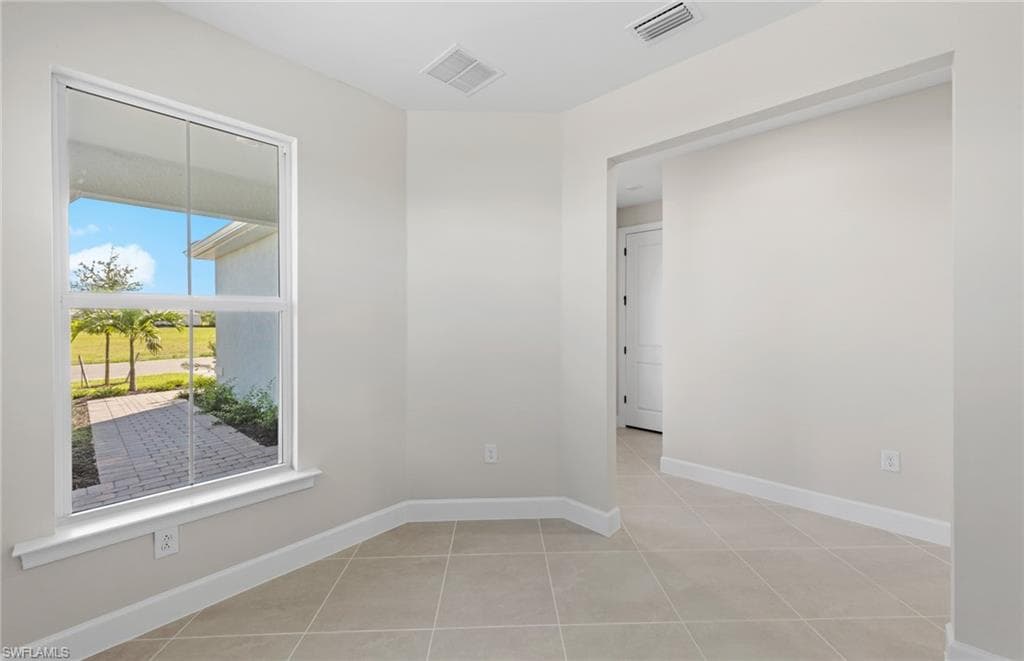 7152 Chapel Creek LN, NORTH FORT MYERS FL 33917-23