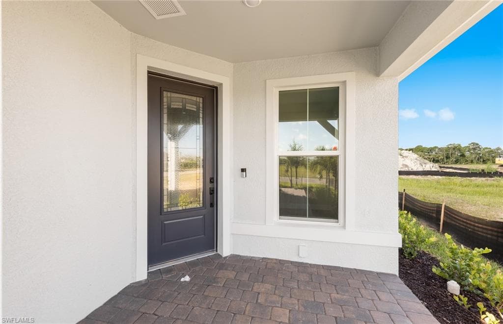 7152 Chapel Creek LN, NORTH FORT MYERS FL 33917-7