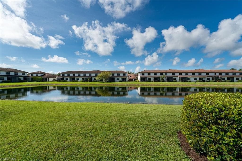 7918 BRISTOL CIR, NAPLES FL 34120-47