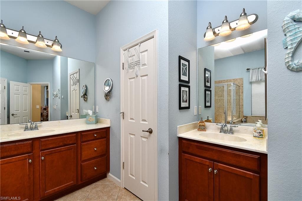 26317 Stonewall LN, BONITA SPRINGS FL 34135-15