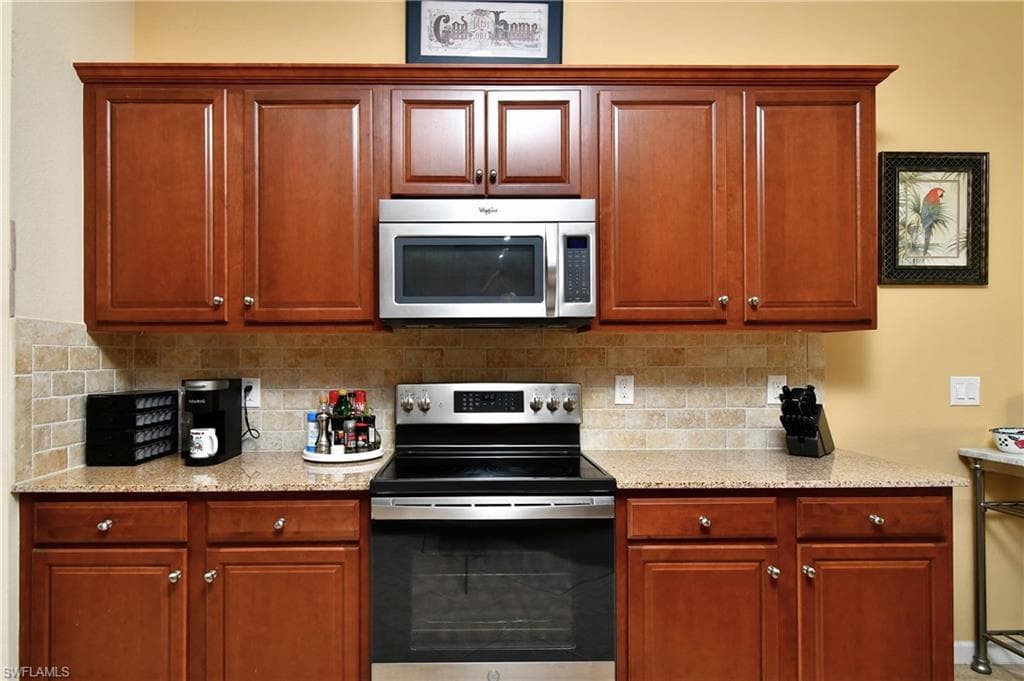 26317 Stonewall LN, BONITA SPRINGS FL 34135-6