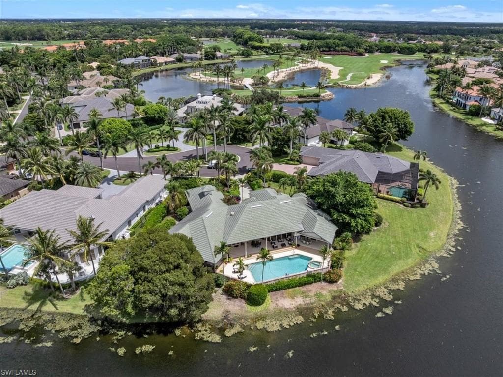 2339 Alexander Palm DR, NAPLES FL 34105-4