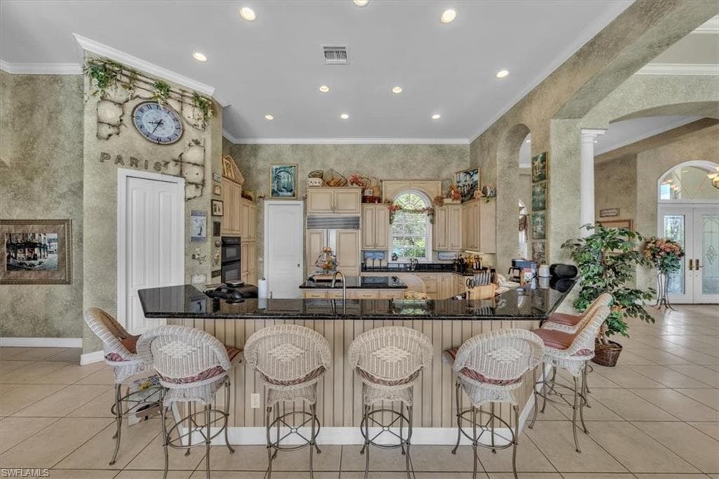 2339 Alexander Palm DR, NAPLES FL 34105-17