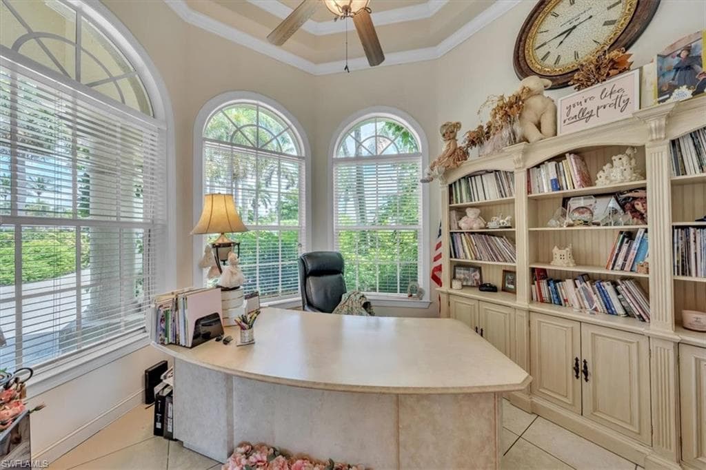 2339 Alexander Palm DR, NAPLES FL 34105-18