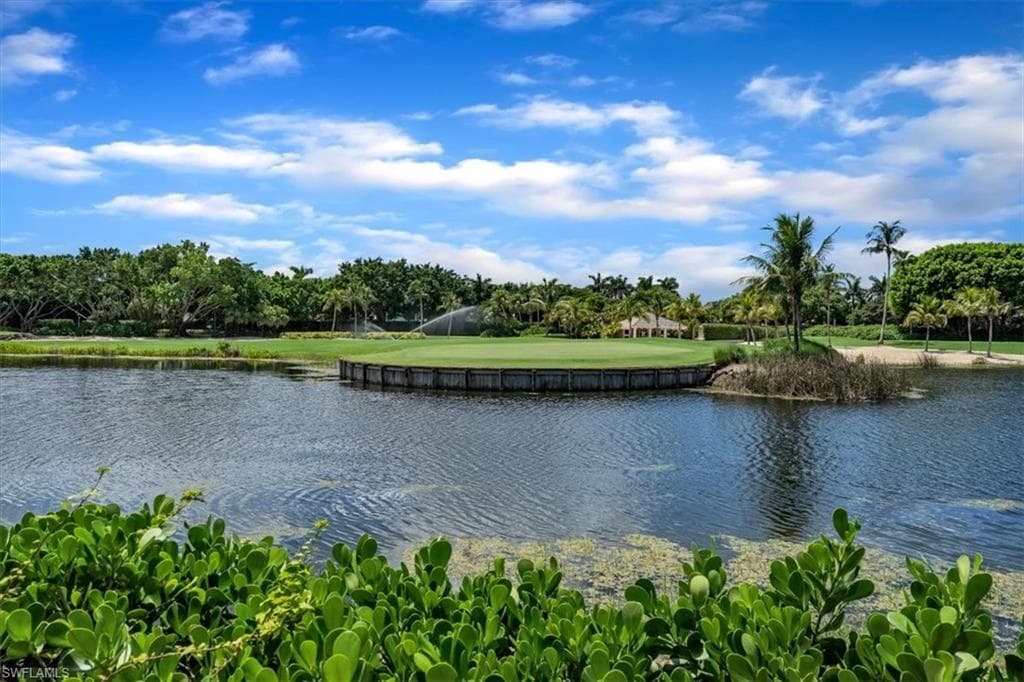 2339 Alexander Palm DR, NAPLES FL 34105-34