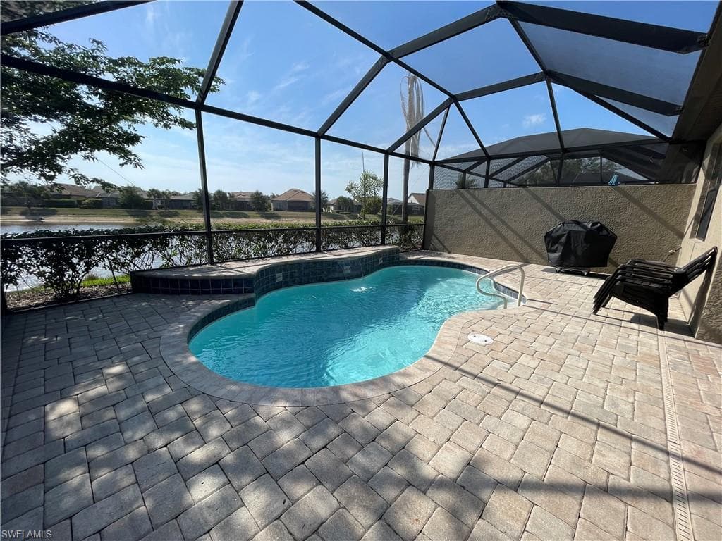 7631 Jacaranda LN, NAPLES FL 34114-4