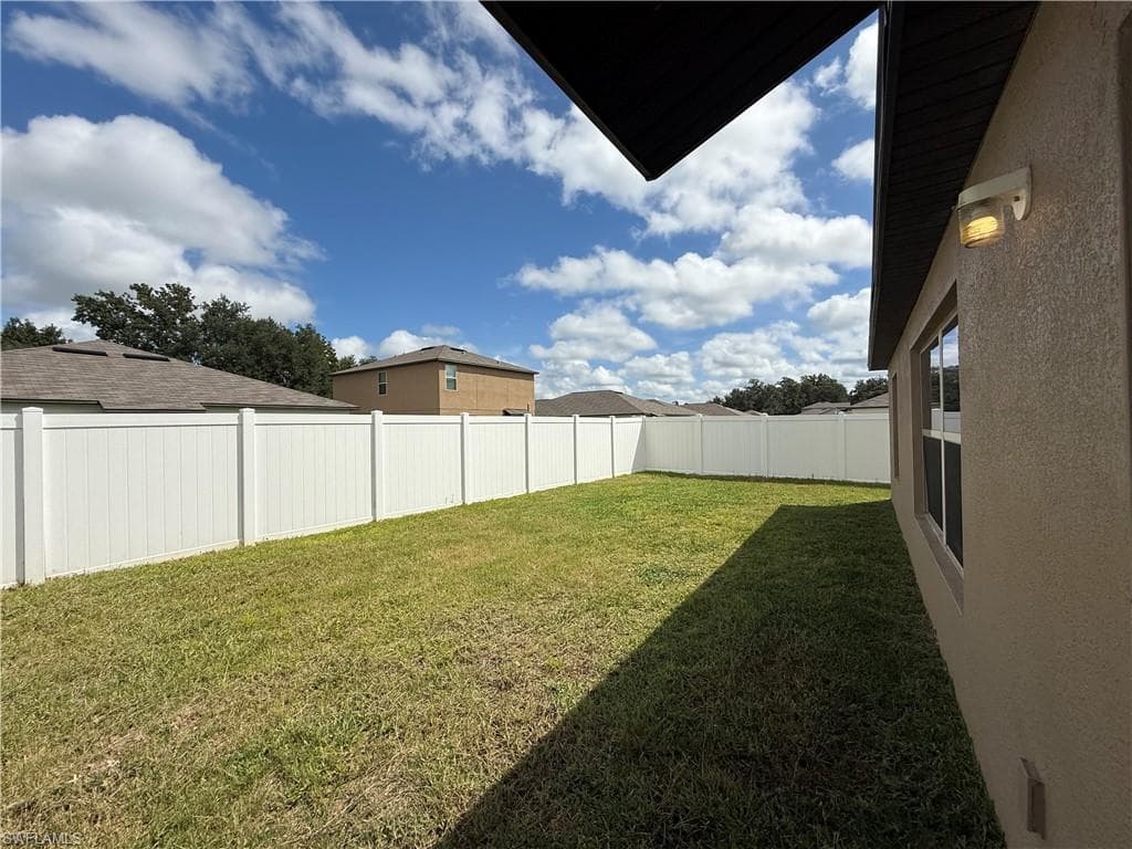 39889 NW Harmon Grove CT, ZEPHYRHILLS FL 33540-46