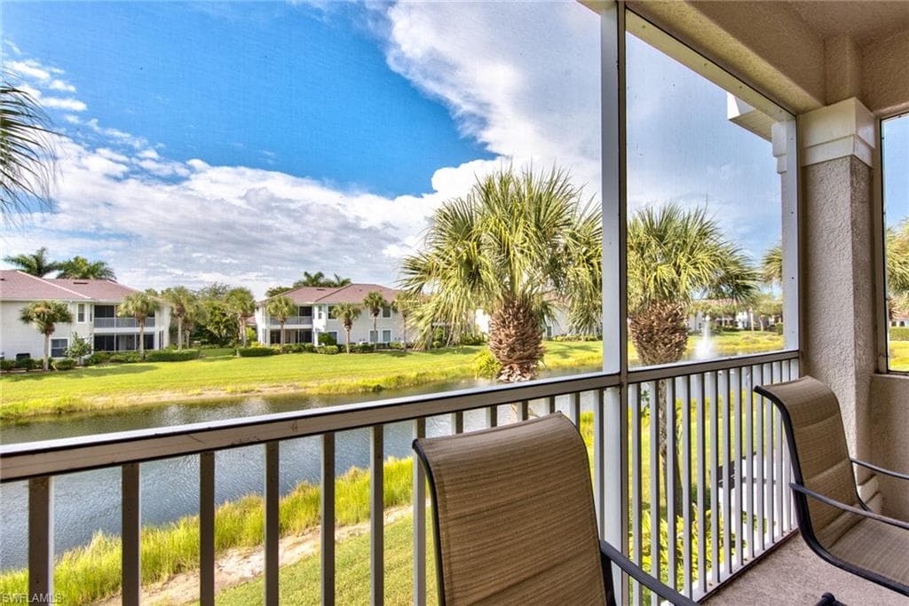 12859 Carrington CIR # 202, NAPLES FL 34105-17