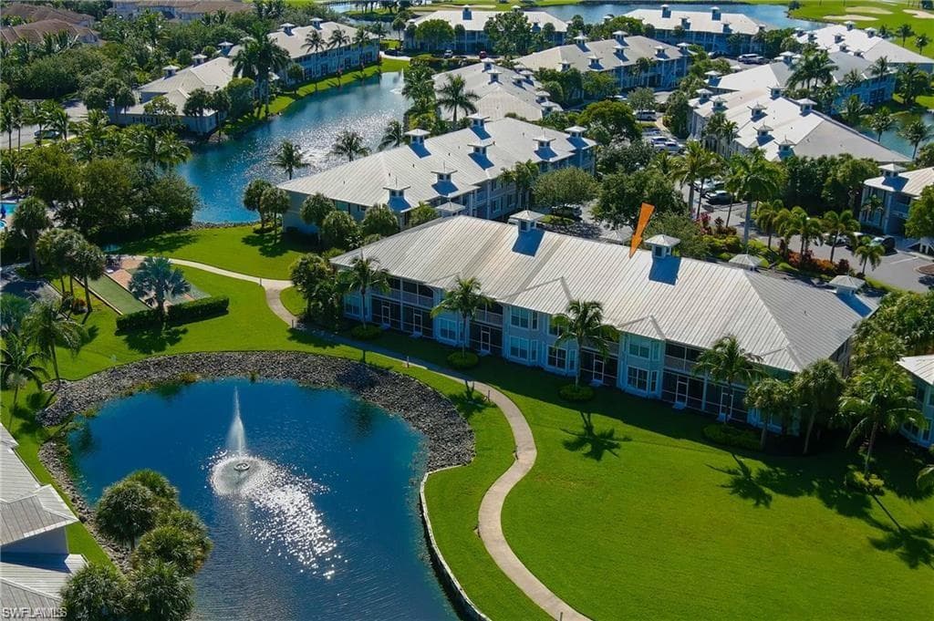 7940 Mahogany Run LN # 623, NAPLES FL 34113-18