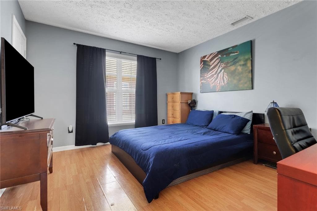 398 Leawood CIR, NAPLES FL 34104-18