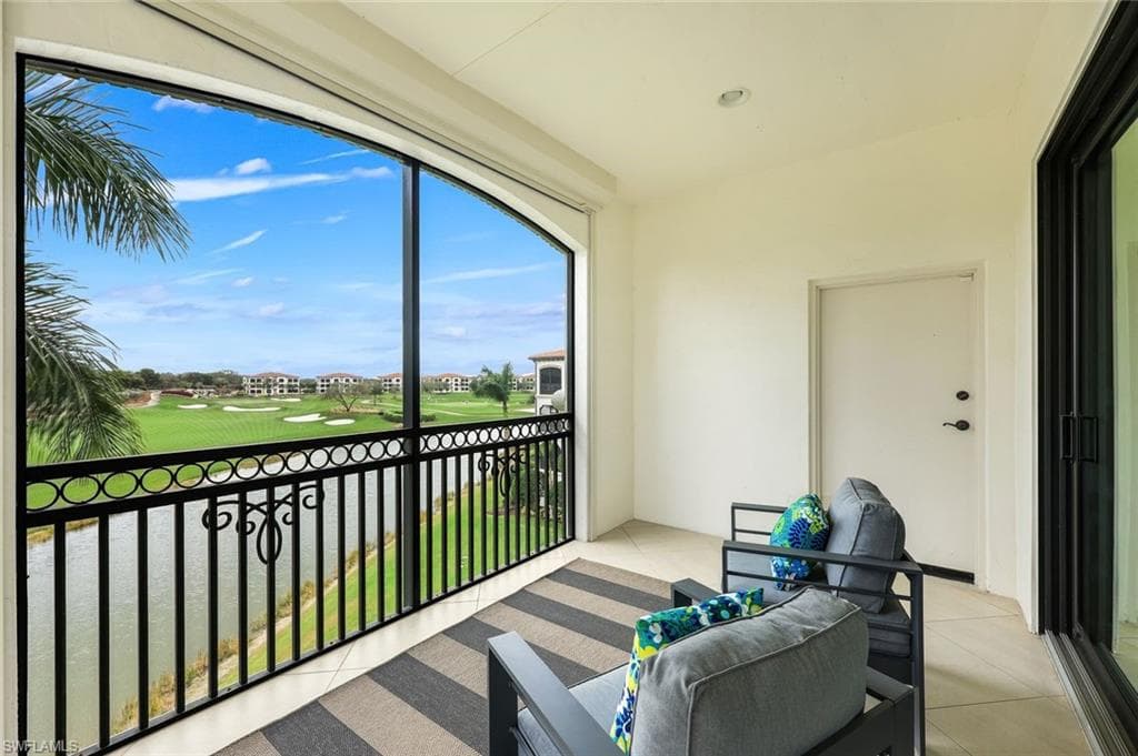 16452 Carrara WAY # 301, NAPLES FL 34110-26