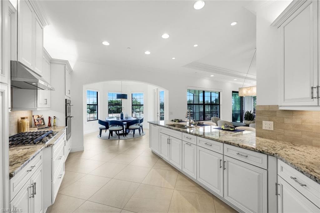 16452 Carrara WAY # 301, NAPLES FL 34110-11