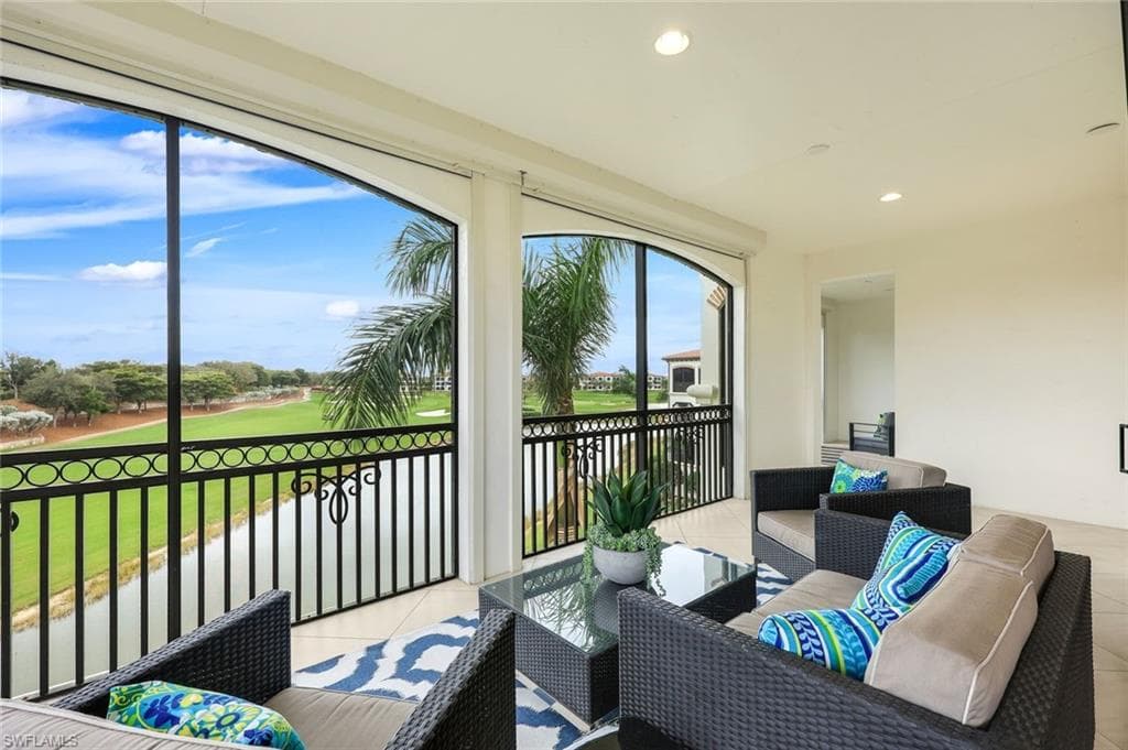 16452 Carrara WAY # 301, NAPLES FL 34110-27