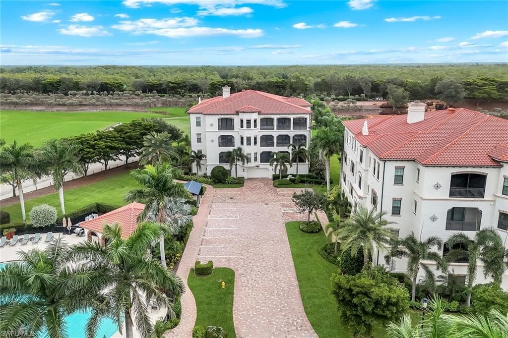 16452 Carrara WAY # 301, NAPLES FL 34110-36