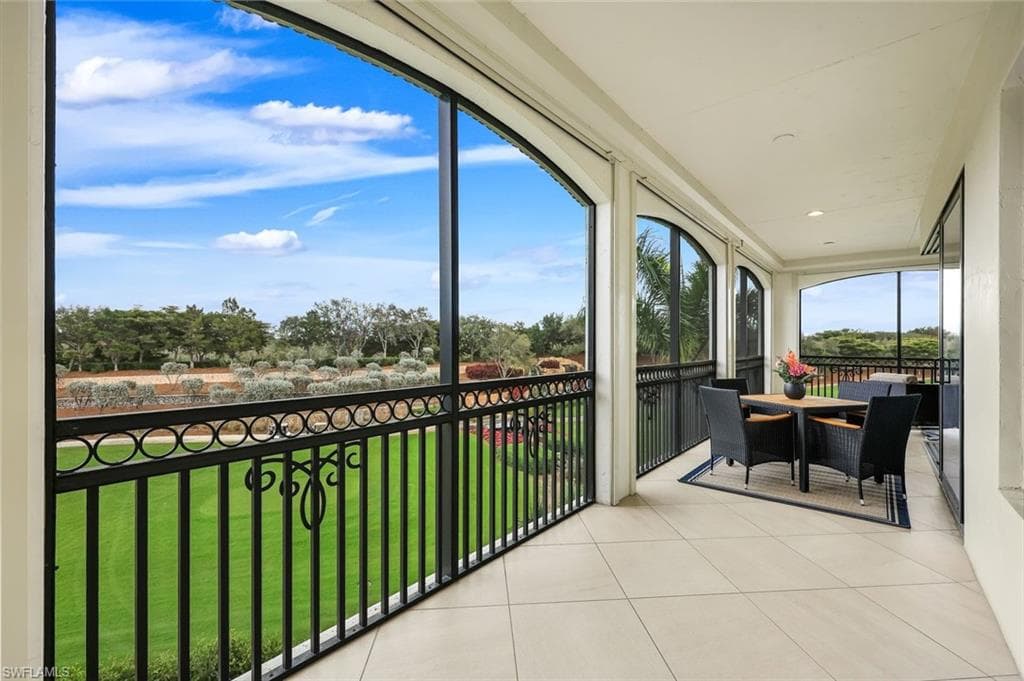 16452 Carrara WAY # 301, NAPLES FL 34110-28