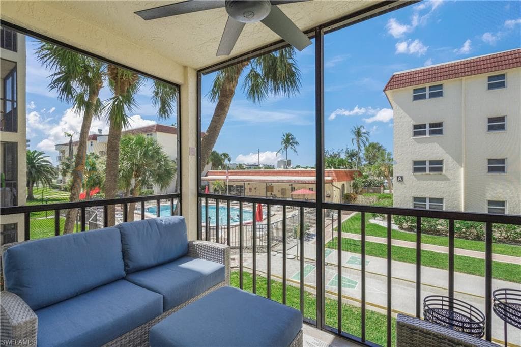 915 Beach RD # 215, SARASOTA FL 34242-14