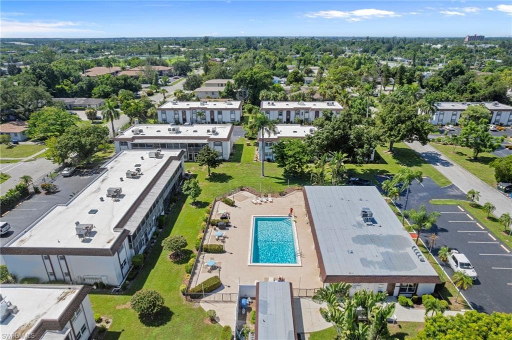 2828 Jackson ST # M5, FORT MYERS FL 33901-13