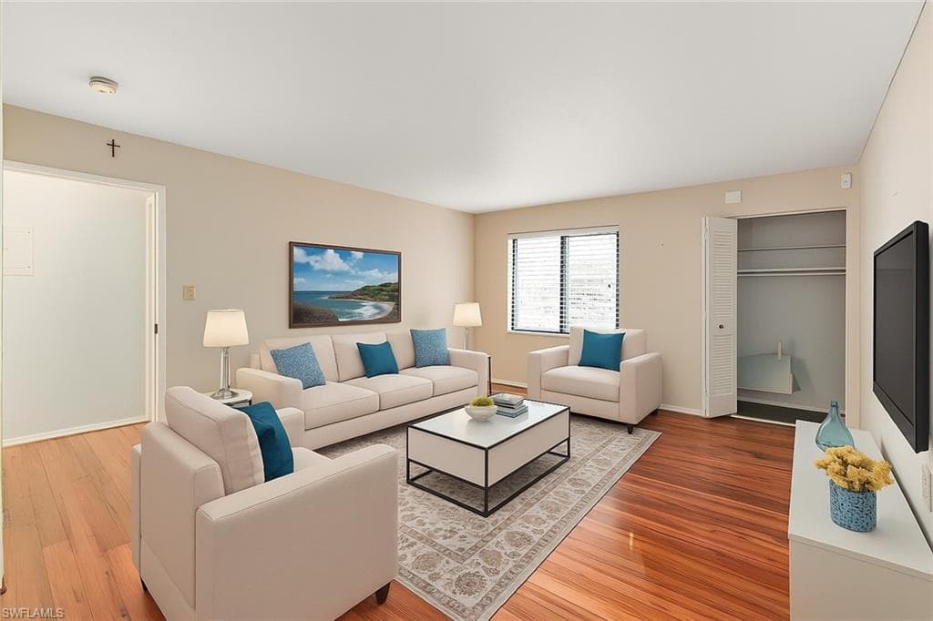 2828 Jackson ST # M5, FORT MYERS FL 33901-3