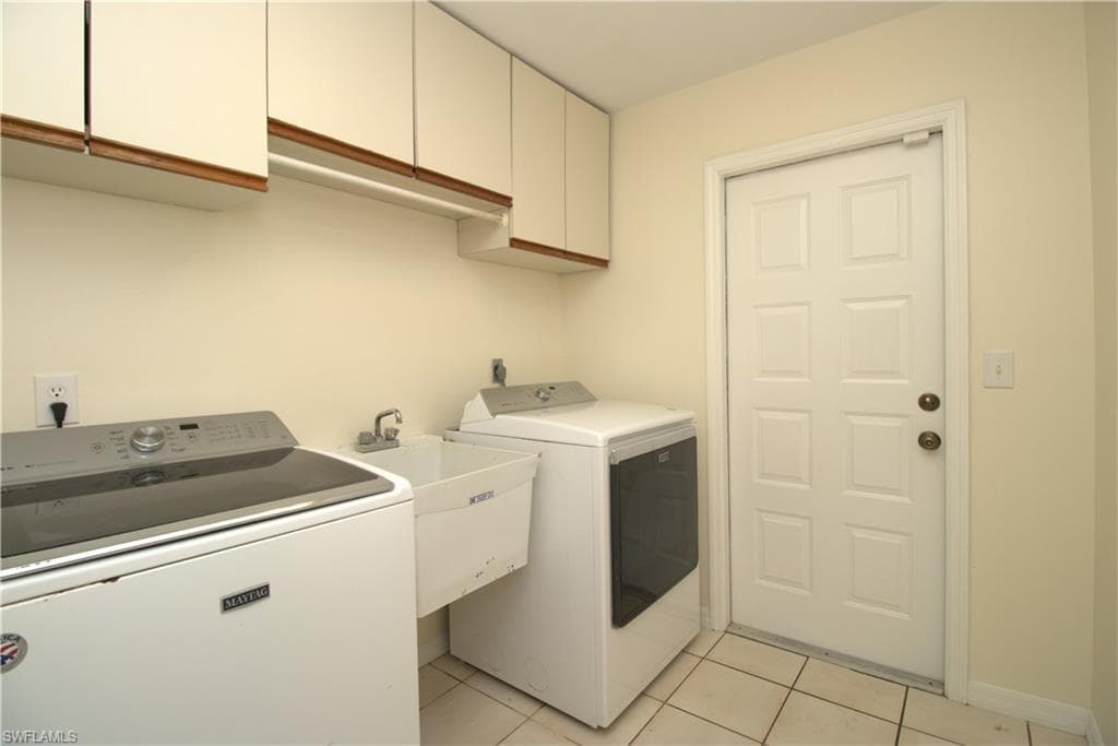 5043 Genesee PKWY, BOKEELIA FL 33922-33