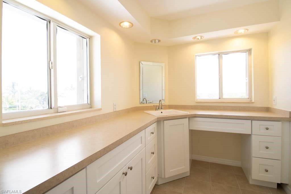 5043 Genesee PKWY, BOKEELIA FL 33922-47