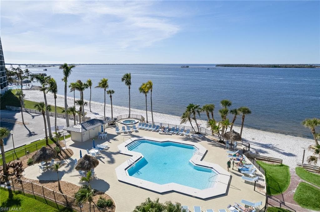 17080 Harbour Point DR # 617, FORT MYERS FL 33908-21