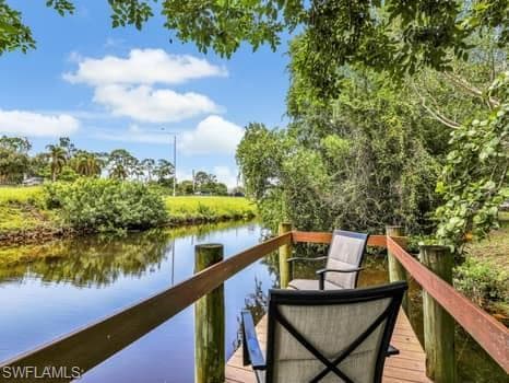 124 Sharwood DR, NAPLES FL 34110-8