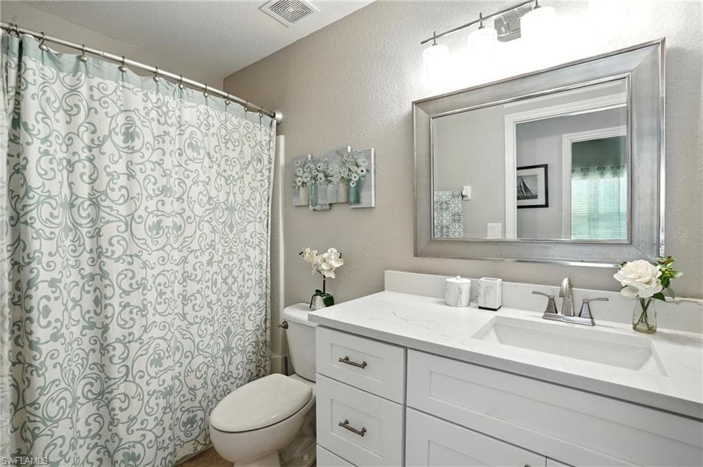 9740 Gladiolus Bulb LOOP, FORT MYERS FL 33908-18