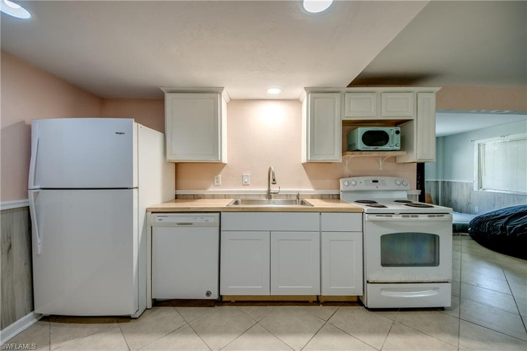 10600 Habitat TRL, BOKEELIA FL 33922-25