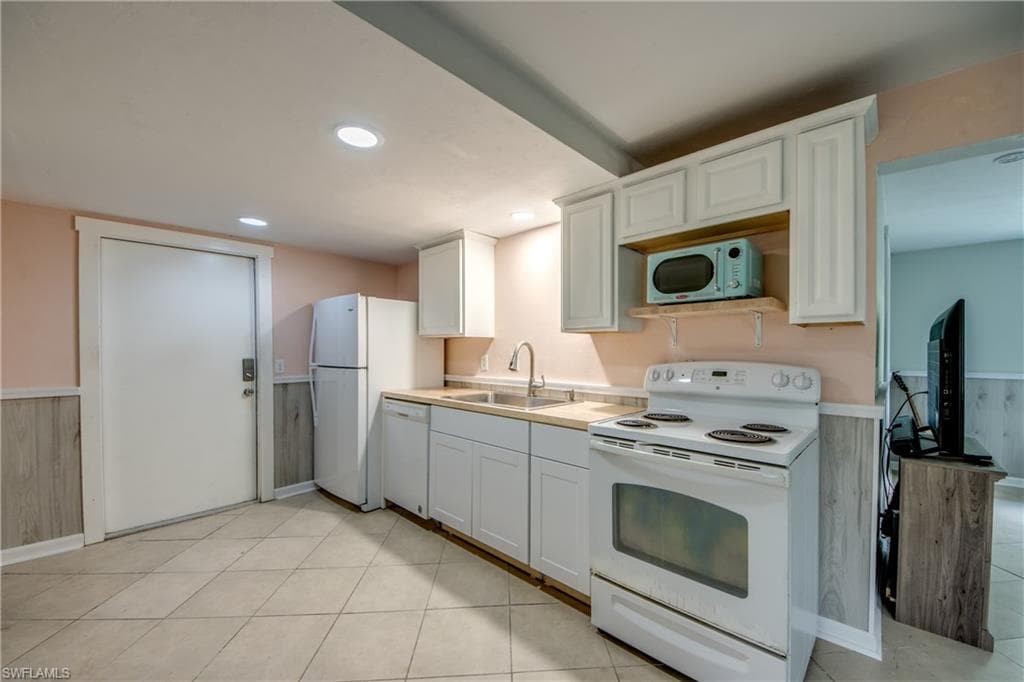 10600 Habitat TRL, BOKEELIA FL 33922-27