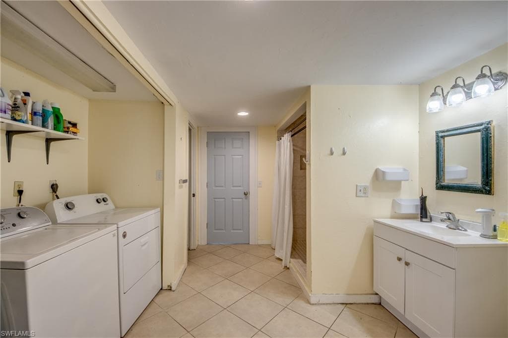 10600 Habitat TRL, BOKEELIA FL 33922-37