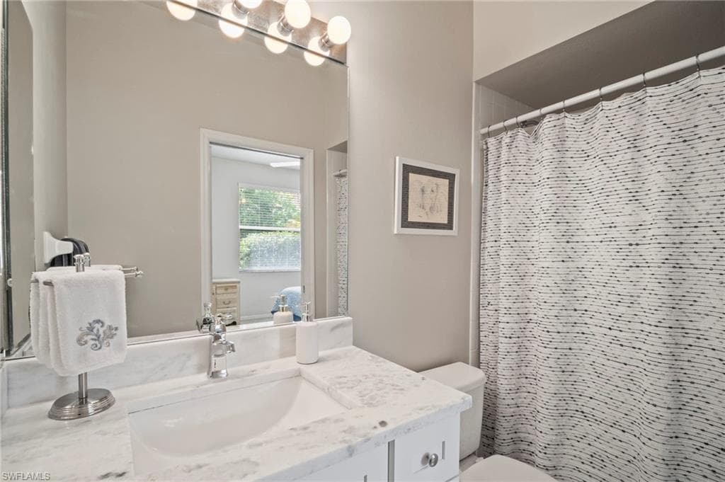 12917 Dresden CT, FORT MYERS FL 33912-37