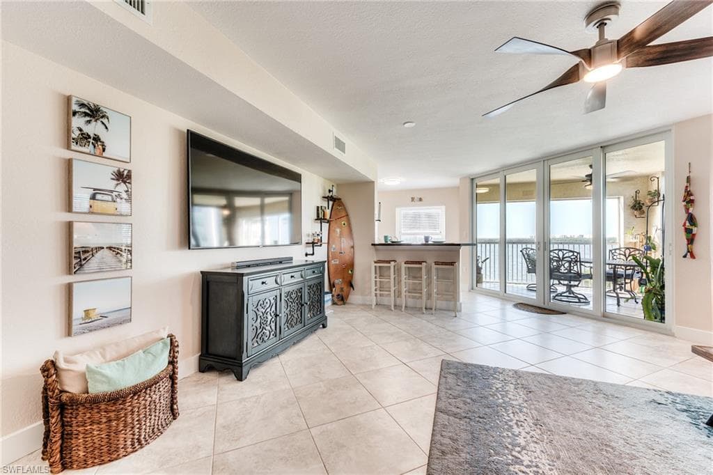 4895 Bonita Beach RD # 208, BONITA SPRINGS FL 34134-3