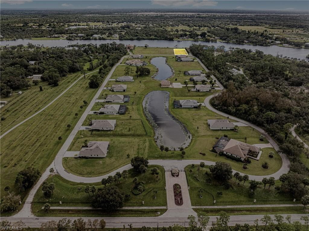 17109 Serengeti CIR, ALVA FL 33920-16