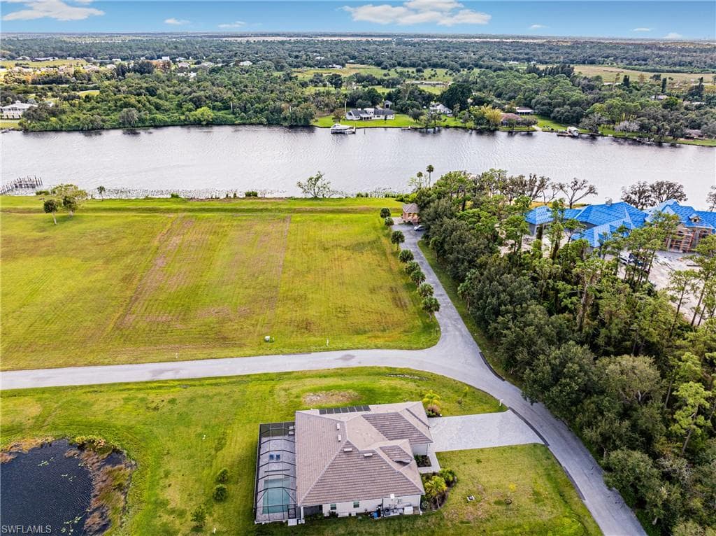 17109 Serengeti CIR, ALVA FL 33920-14