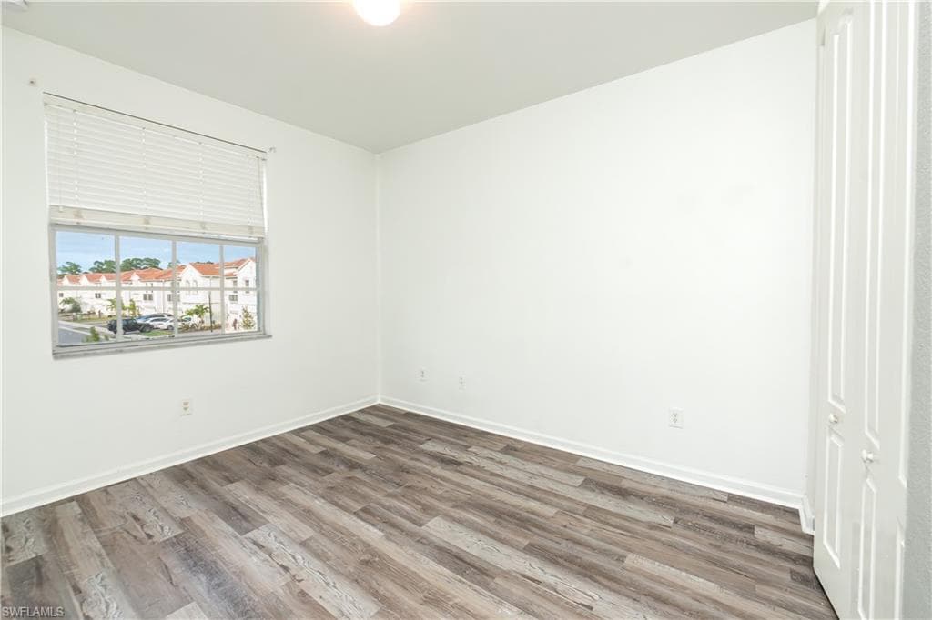 7020 Ambrosia LN # 1106, NAPLES FL 34119-5