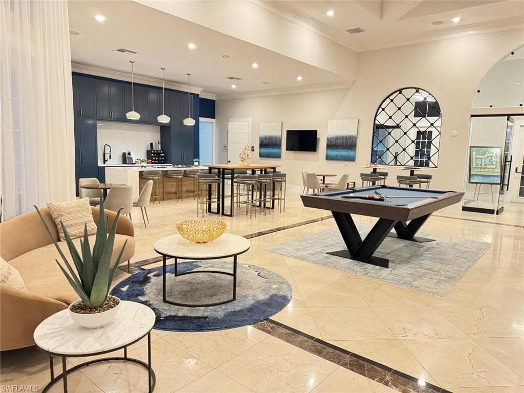 7020 Ambrosia LN # 1106, NAPLES FL 34119-15