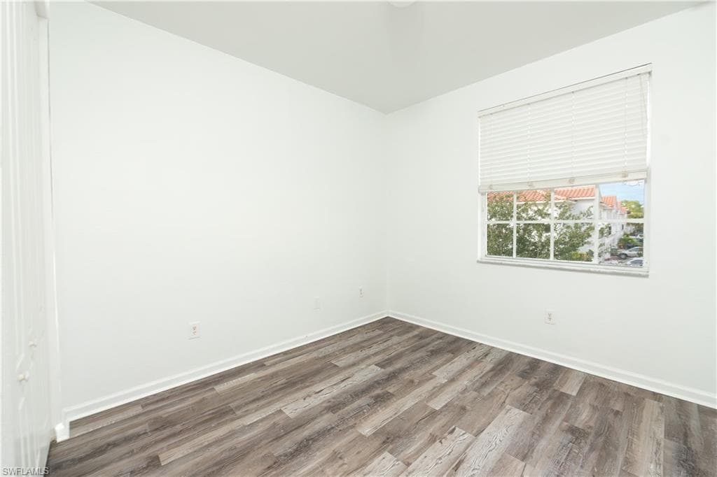 7020 Ambrosia LN # 1106, NAPLES FL 34119-6