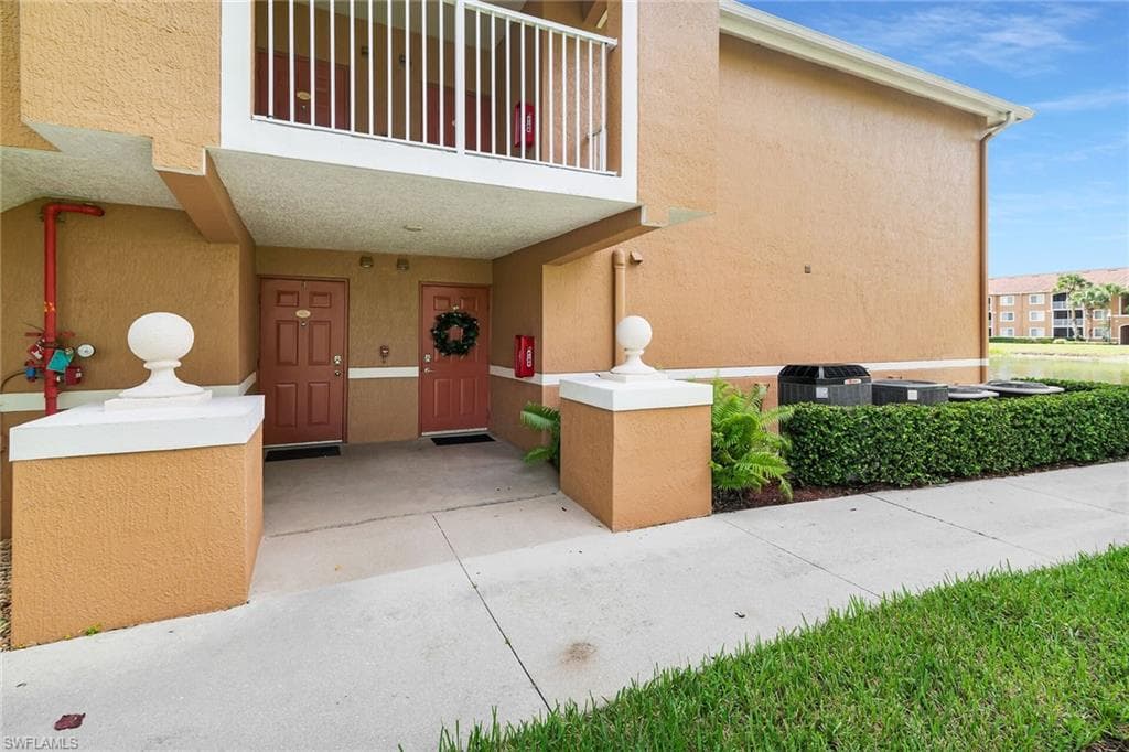 1810 Florida Club CIR # 1111, NAPLES FL 34112-34