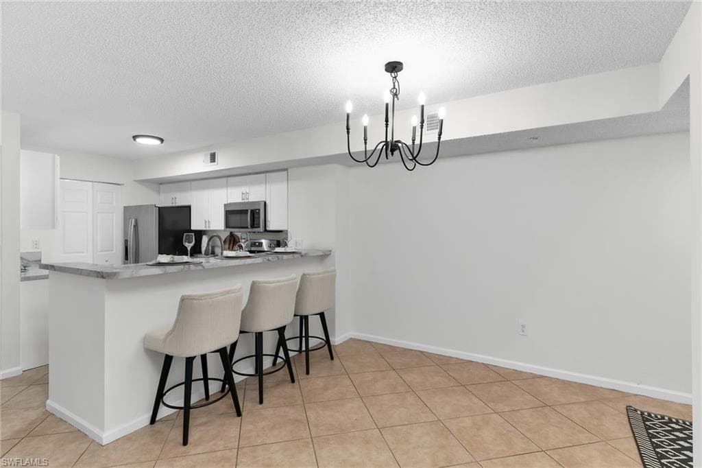 1810 Florida Club CIR # 1111, NAPLES FL 34112-20