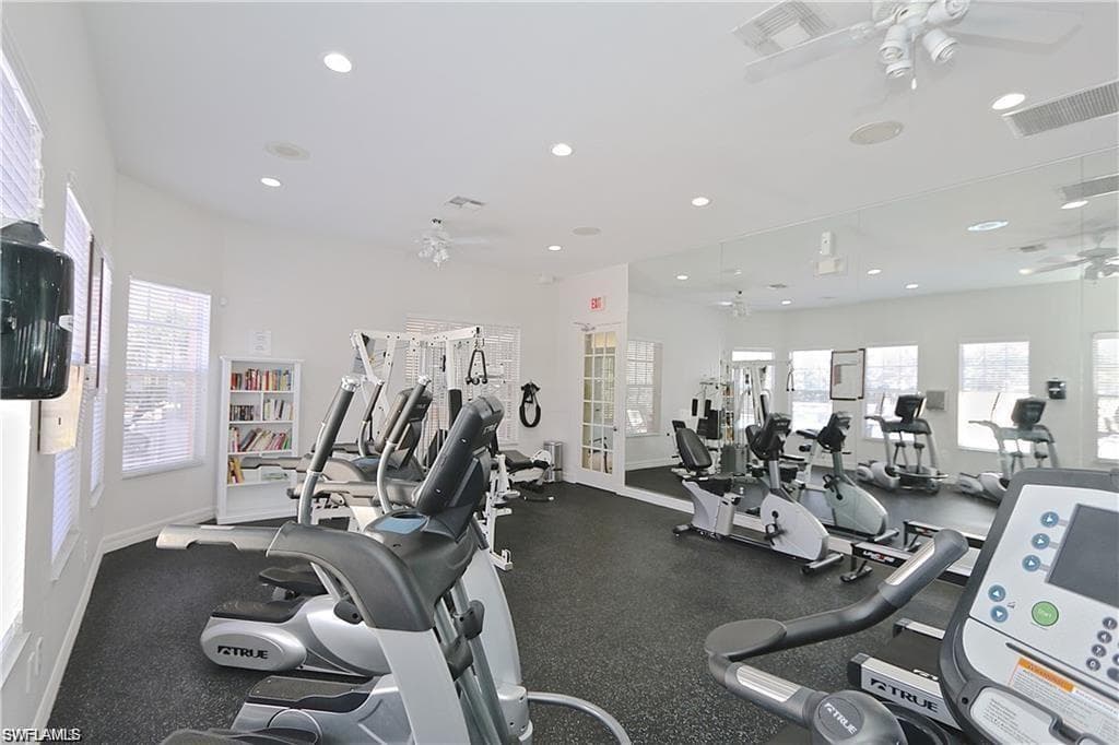 7960 Preserve CIR # 634, NAPLES FL 34119-23