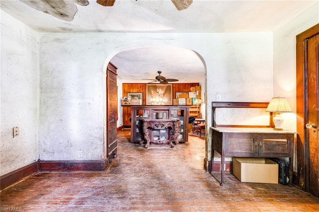 62 Prospect AVE, FORT MYERS FL 33905-15